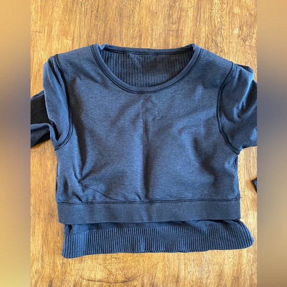 Lululemon Ebb to Street Long Sleeve. Like new. - Picture 5 of 6